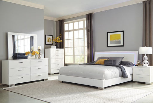 Felicity 5-piece California King Bedroom Set with LED Headboard Glossy White - CasaBella Furniture (San Antonio, TX)