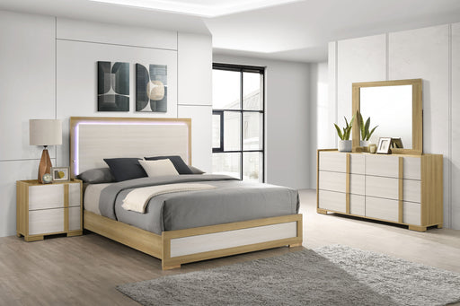 Hyland 4 & 5 Piece Bedroom Set E.King & Queen - CasaBella Furniture (San Antonio, TX)
