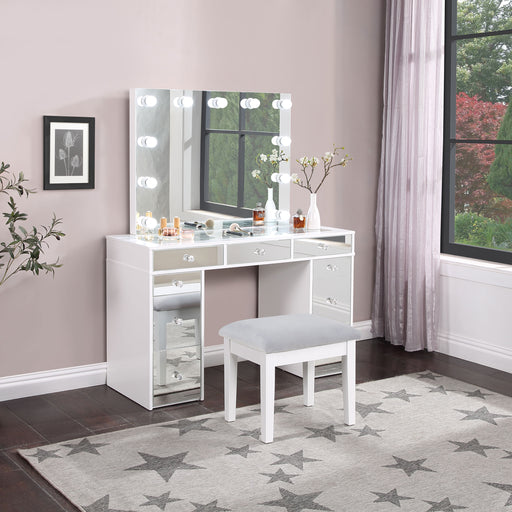 Regina 3-piece Makeup Vanity Table Set Hollywood Lighting White and Mirror - CasaBella Furniture (San Antonio, TX)