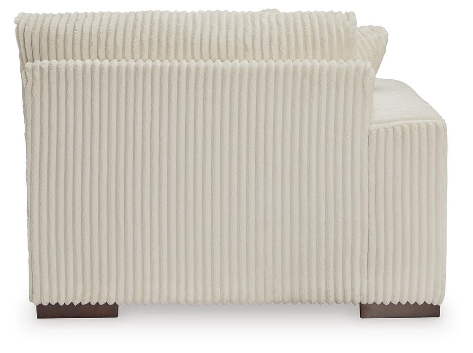 Lindyn Sectional - CasaBella Furniture (San Antonio, TX)