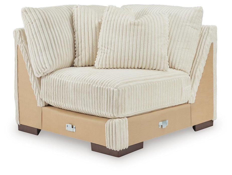Lindyn Sectional - CasaBella Furniture (San Antonio, TX)