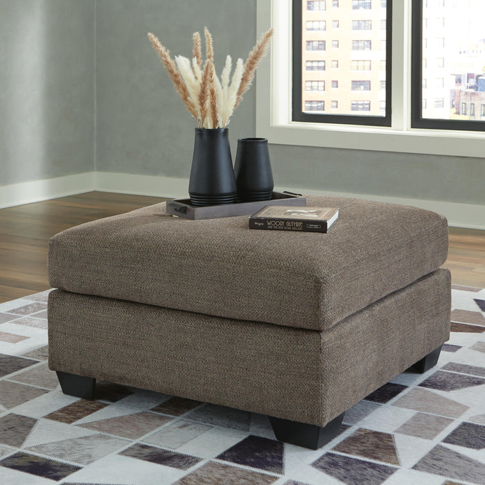 Mahoney Living Room Set - CasaBella Furniture (San Antonio, TX)