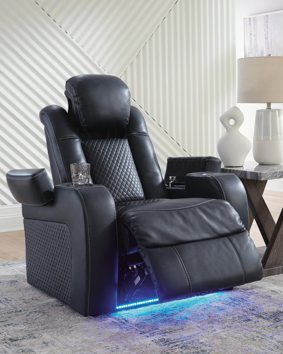 Fyne-Dyme Power Recliner - CasaBella Furniture (San Antonio, TX)