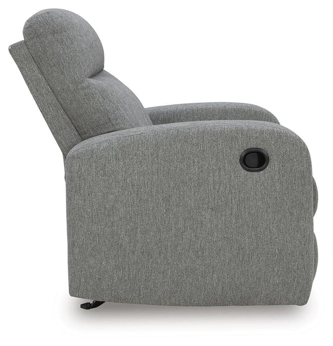Gauntlet Recliner