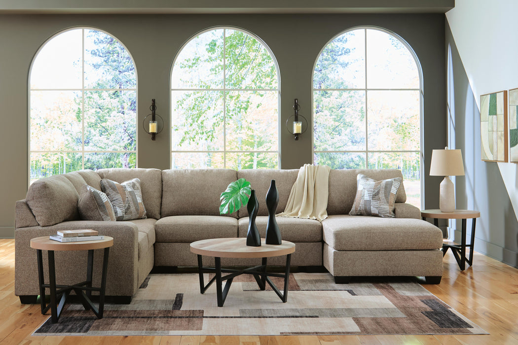 Newellen Sectional with Chaise - CasaBella Furniture (San Antonio, TX)