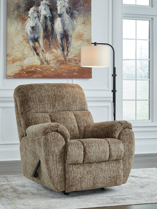 Stayfish Recliner - CasaBella Furniture (San Antonio, TX)