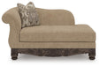 Chelsworth Right-Arm Facing Corner Chaise - CasaBella Furniture (San Antonio, TX)
