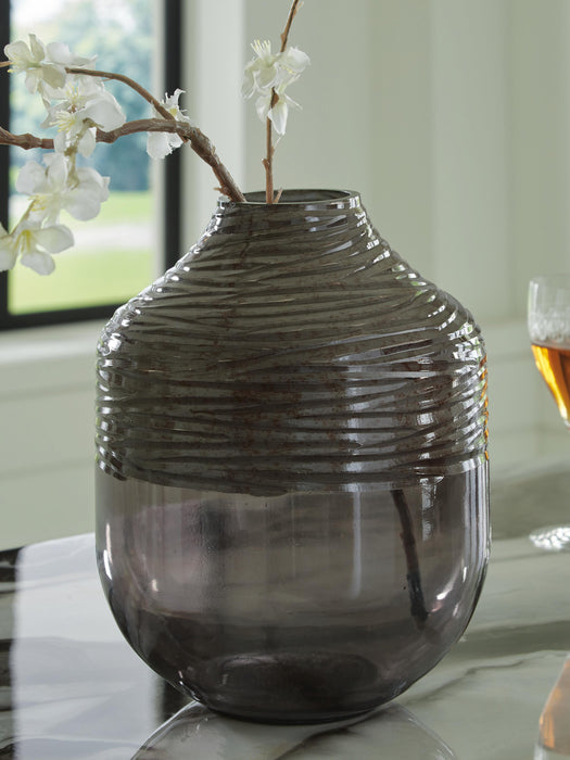 Harpwick Vase - CasaBella Furniture (San Antonio, TX)