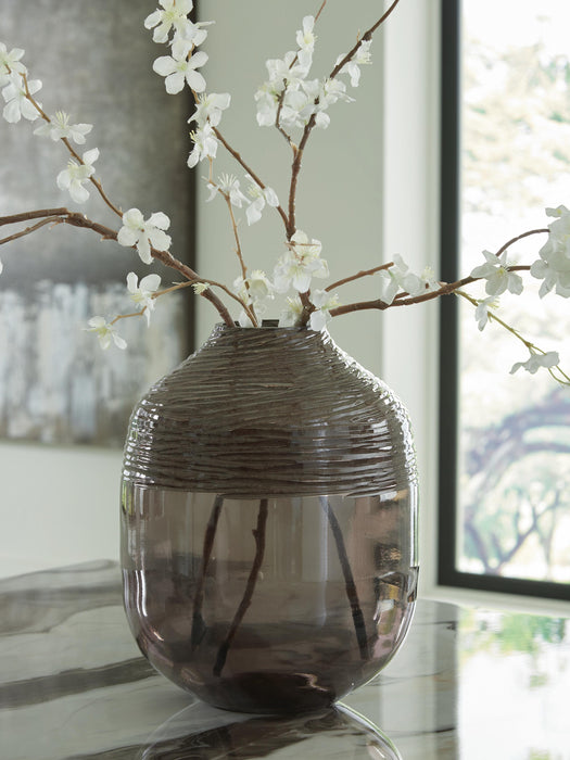 Harpwick Vase - CasaBella Furniture (San Antonio, TX)