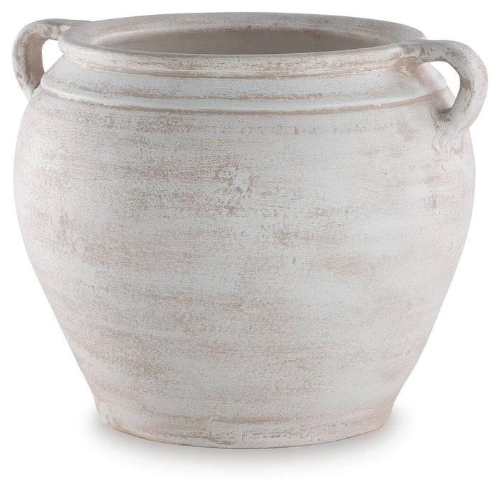 Meadie Vase - CasaBella Furniture (San Antonio, TX)