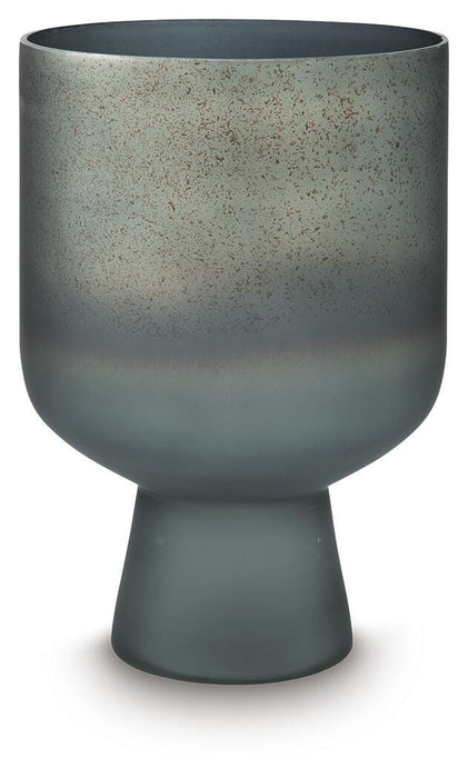 Pennmore Vase - CasaBella Furniture (San Antonio, TX)