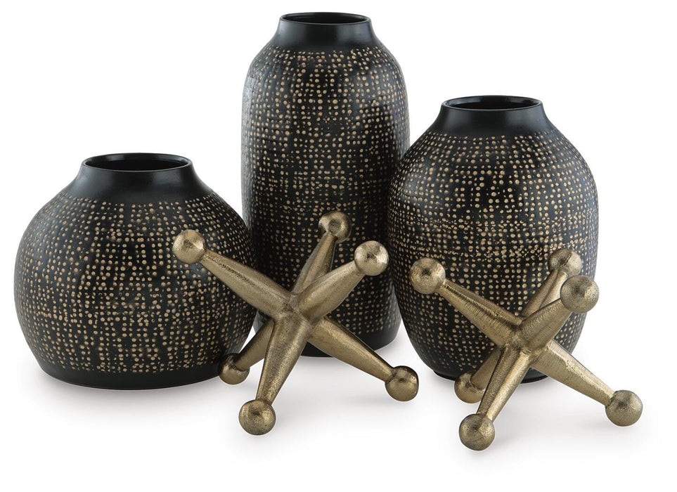 Vinburn Accessory Set (Set of 5) - CasaBella Furniture (San Antonio, TX)
