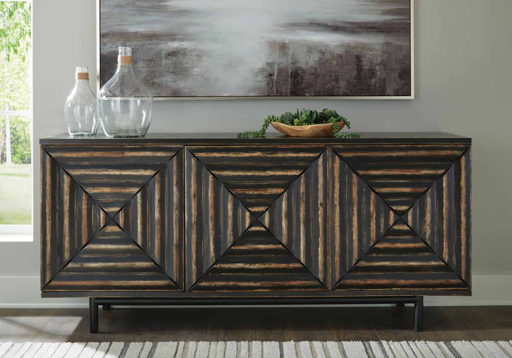 Fair Ridge Accent Cabinet - CasaBella Furniture (San Antonio, TX)