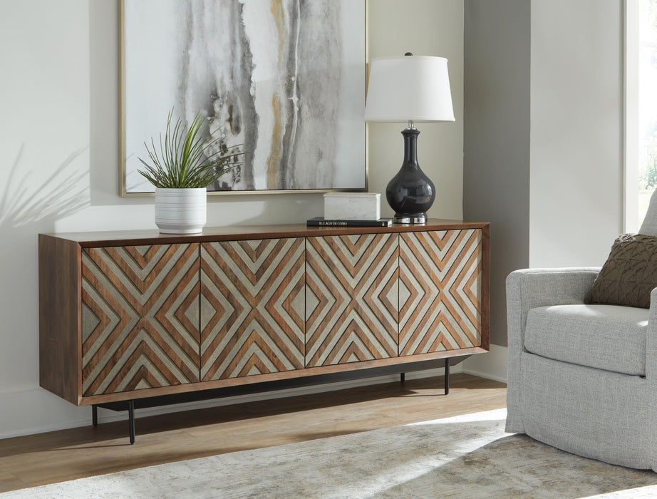Dreggan Accent Cabinet - CasaBella Furniture (San Antonio, TX)