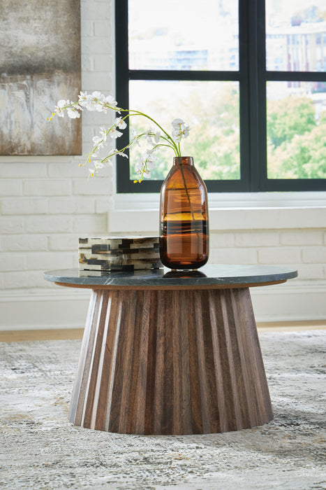 Ceilby Accent Coffee Table - CasaBella Furniture (San Antonio, TX)