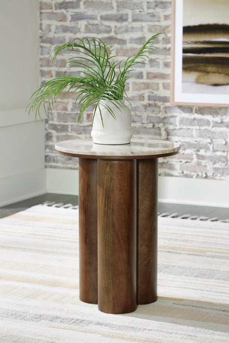 Henfield Accent Table - CasaBella Furniture (San Antonio, TX)