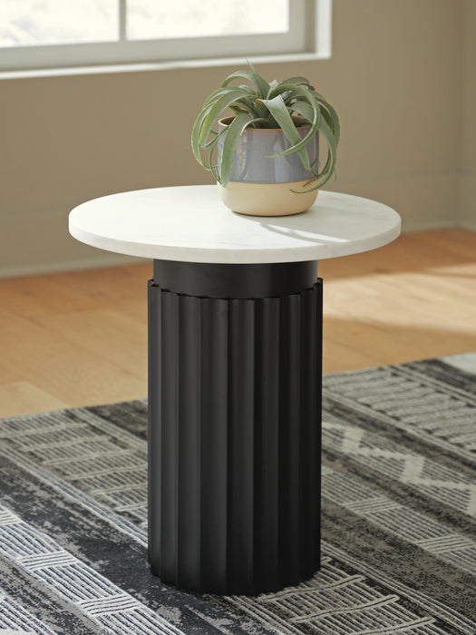 Wainstone Accent Table - CasaBella Furniture (San Antonio, TX)