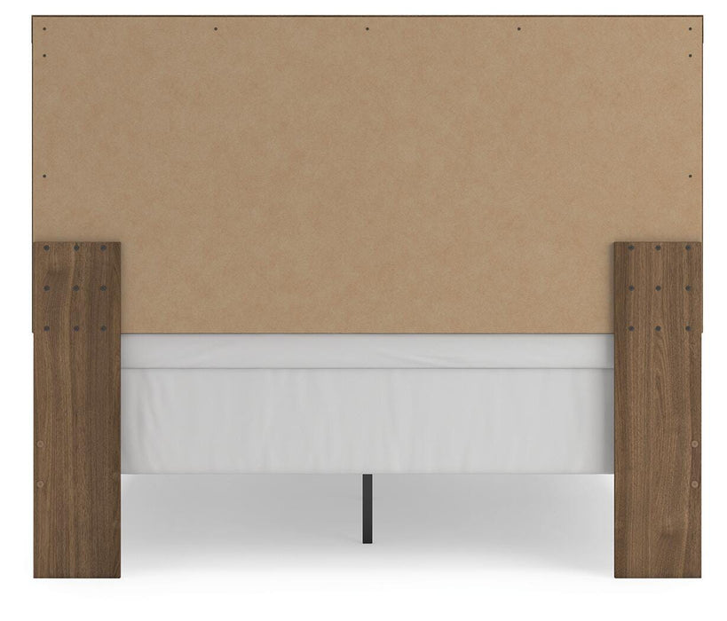 Broachmyn Bed - CasaBella Furniture (San Antonio, TX)