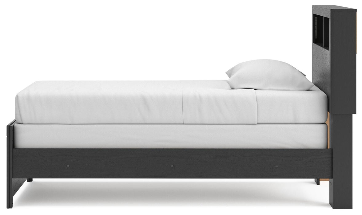 Broachmyn Bed - CasaBella Furniture (San Antonio, TX)