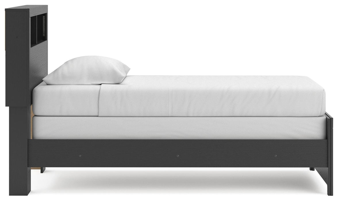 Broachmyn Bed - CasaBella Furniture (San Antonio, TX)