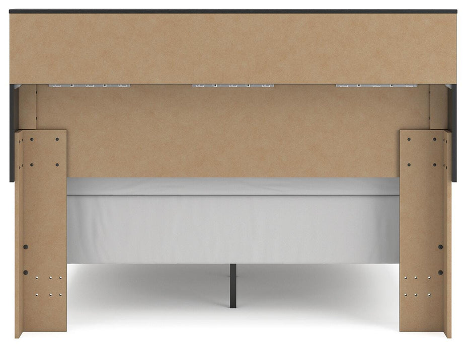 Broachmyn Bed - CasaBella Furniture (San Antonio, TX)
