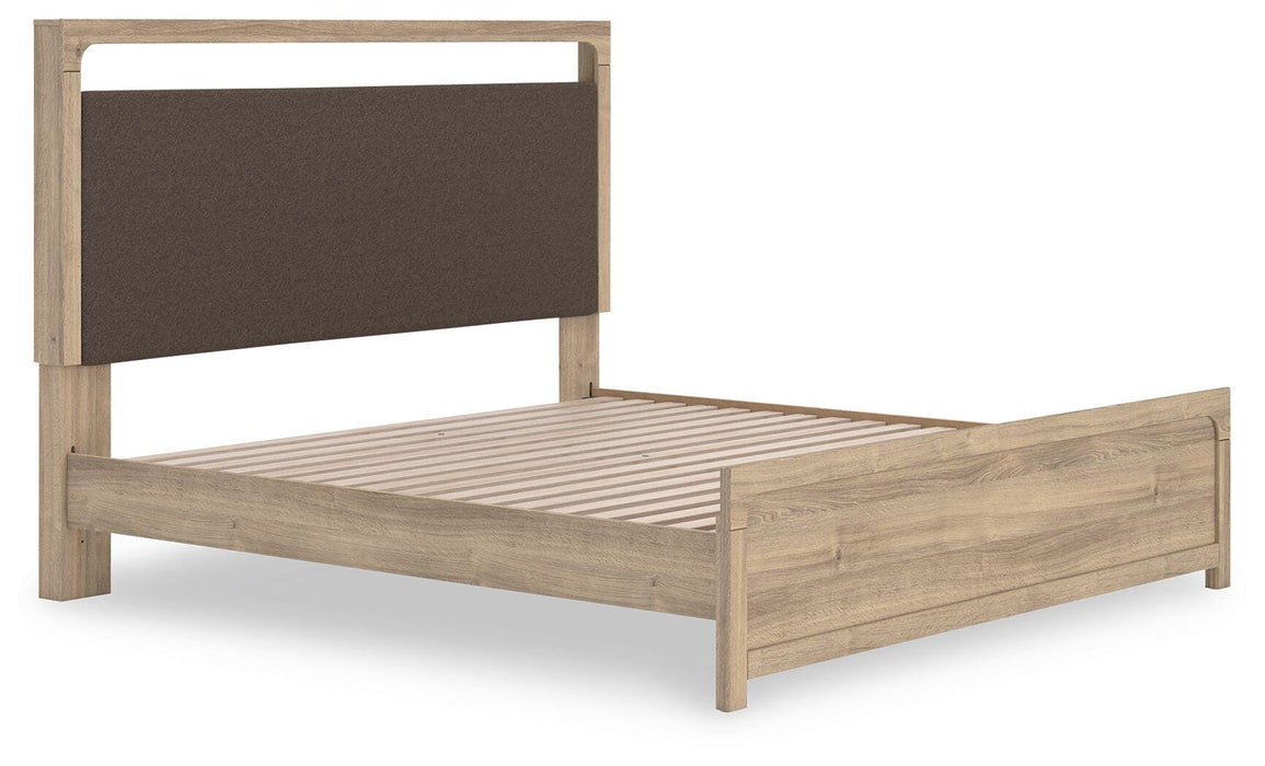 Kinlanni Upholstered Bed - CasaBella Furniture (San Antonio, TX)