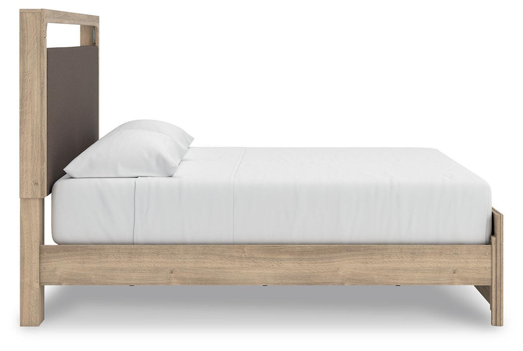 Kinlanni Upholstered Bed - CasaBella Furniture (San Antonio, TX)