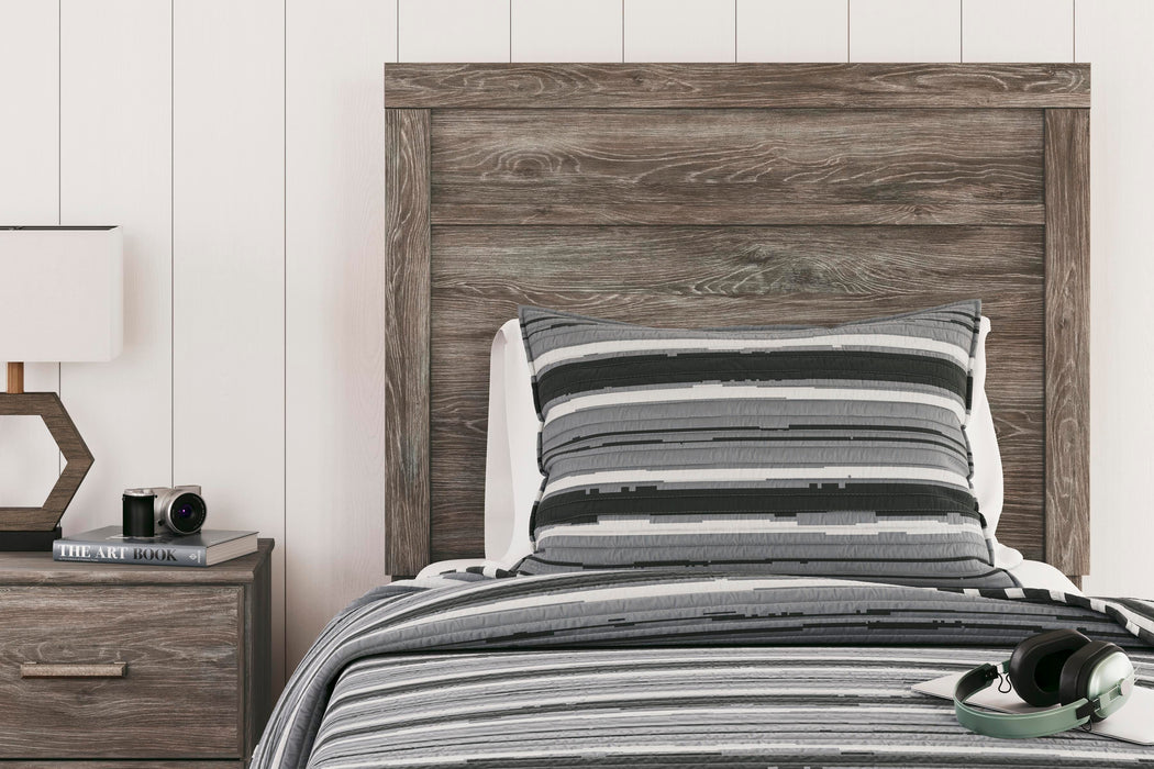 Ralinksi Bedroom Set - CasaBella Furniture (San Antonio, TX)