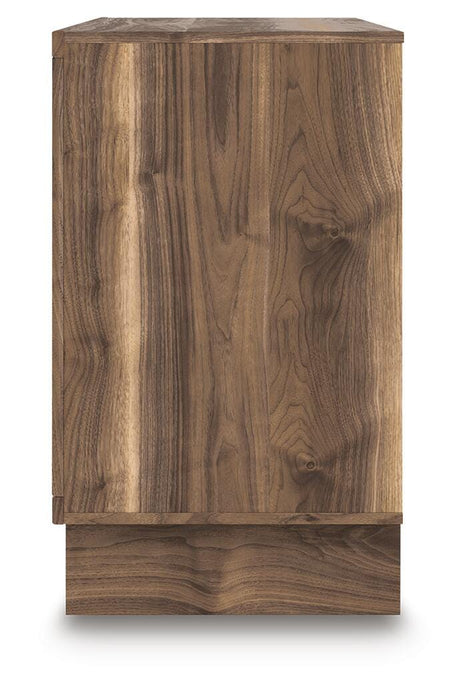 Chirason Dresser - CasaBella Furniture (San Antonio, TX)