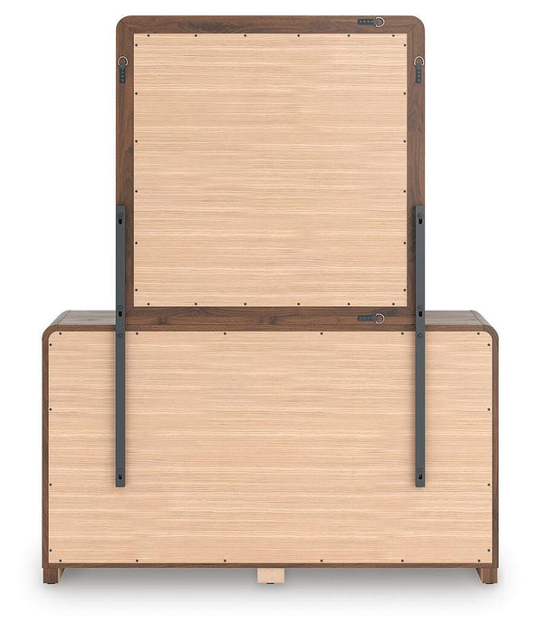 Fortlorn Dresser and Mirror - CasaBella Furniture (San Antonio, TX)