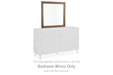 Lyncott Bedroom Mirror - CasaBella Furniture (San Antonio, TX)