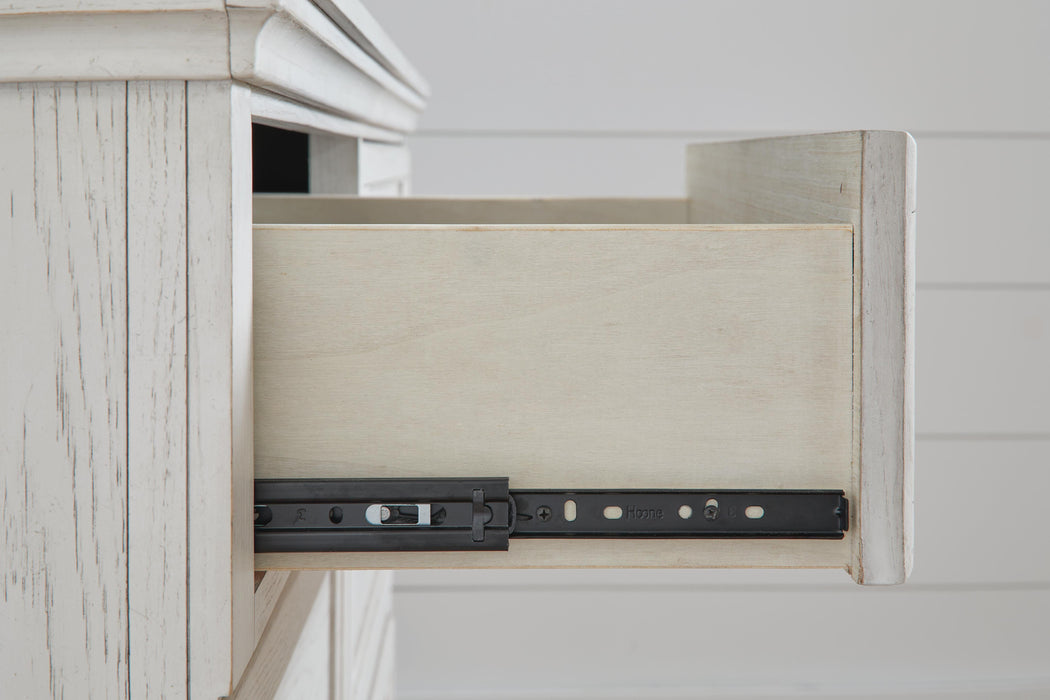 Robbinsdale Bedroom Set - CasaBella Furniture (San Antonio, TX)