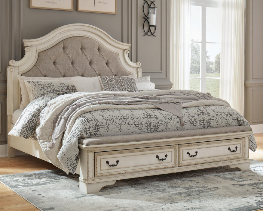 Realyn Upholstered Bed - CasaBella Furniture (San Antonio, TX)