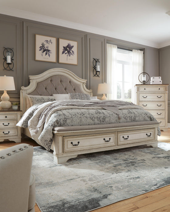 Realyn Upholstered Bed - CasaBella Furniture (San Antonio, TX)