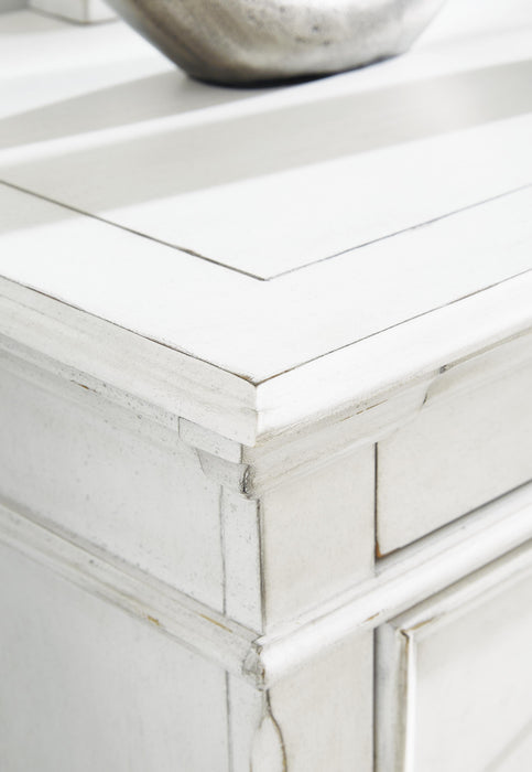 Kanwyn Dresser and Mirror - CasaBella Furniture (San Antonio, TX)