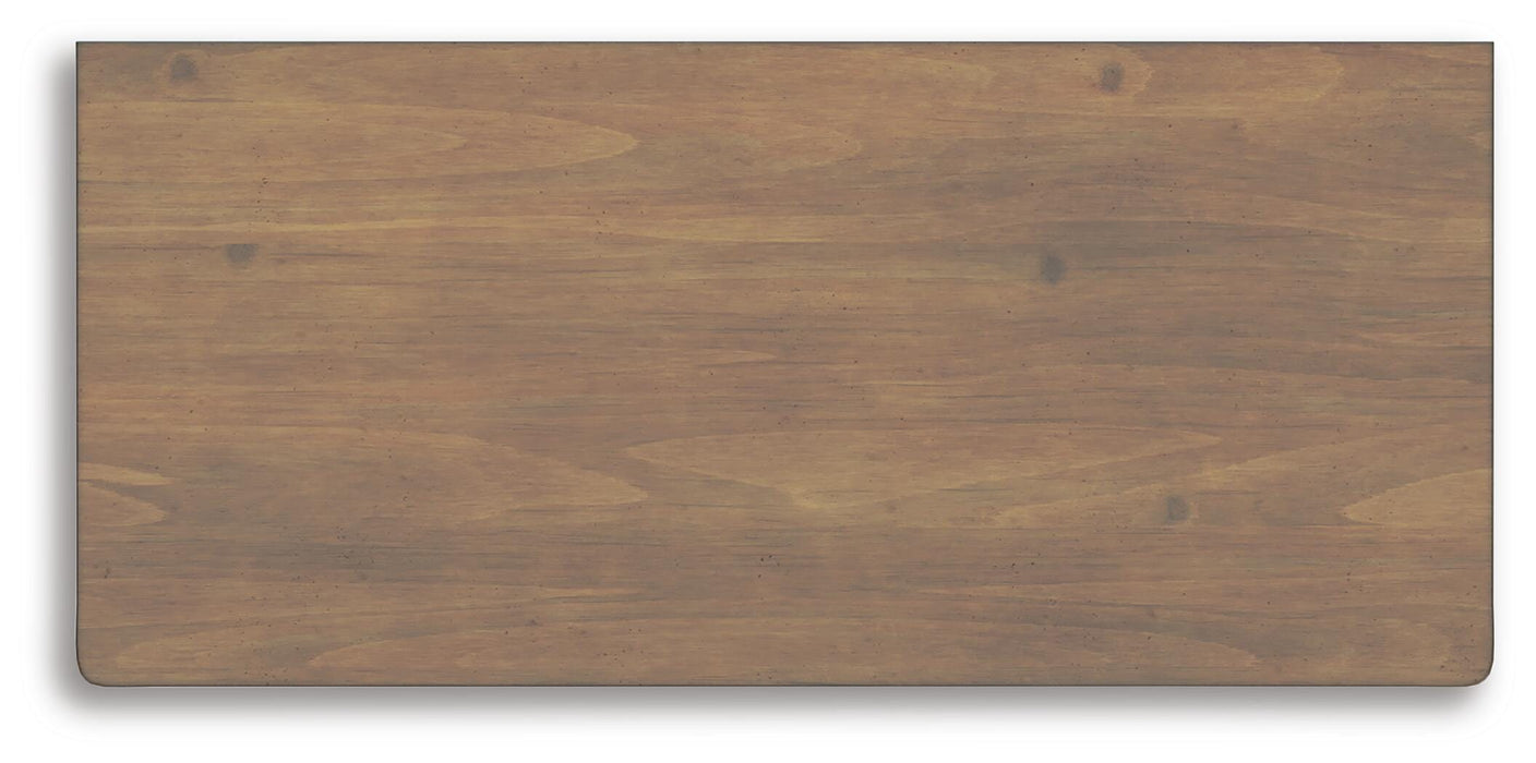 Feddinger Chest of Drawers - CasaBella Furniture (San Antonio, TX)