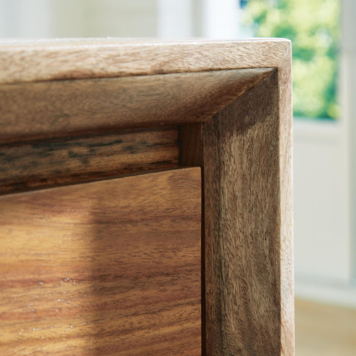 Dressonni Nightstand - CasaBella Furniture (San Antonio, TX)