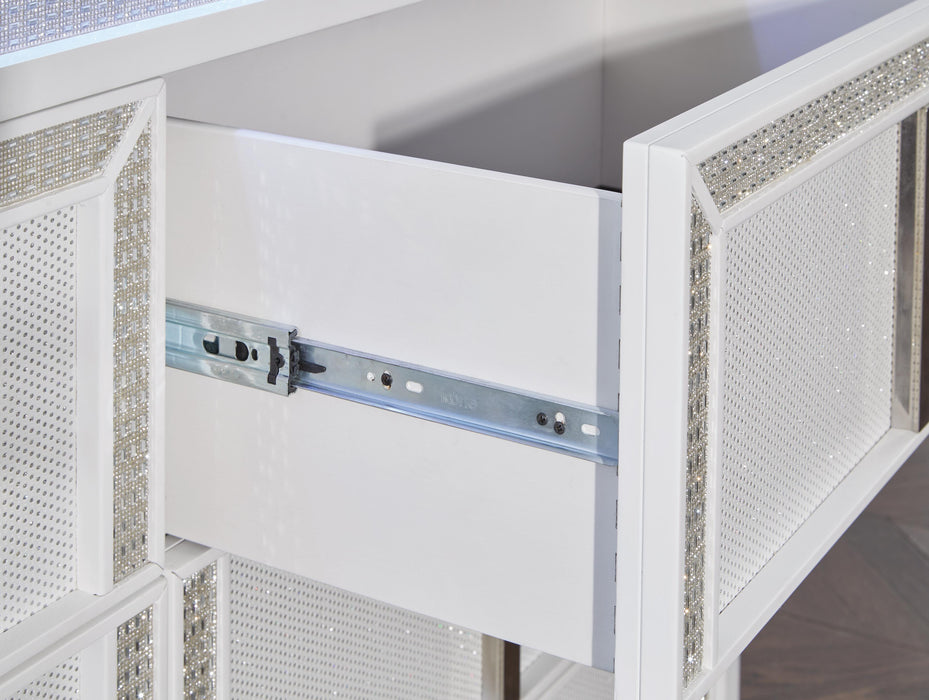 Chalanna Dresser - CasaBella Furniture (San Antonio, TX)