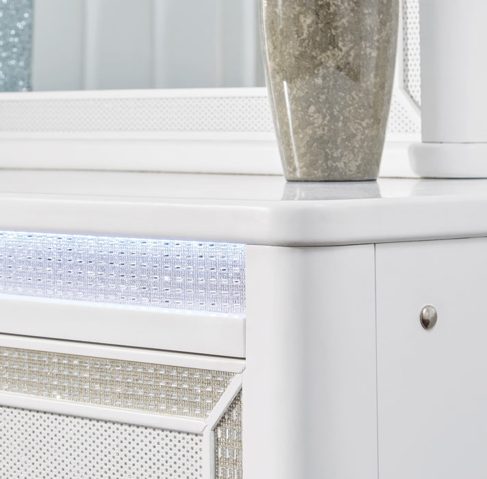 Chalanna Dresser - CasaBella Furniture (San Antonio, TX)