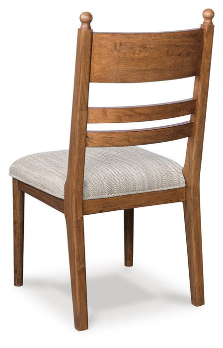 Greddinton Dining Chair - CasaBella Furniture (San Antonio, TX)