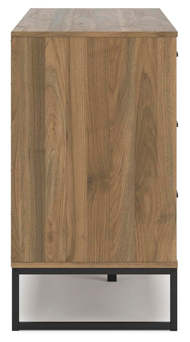 Deanlow Dresser - CasaBella Furniture (San Antonio, TX)