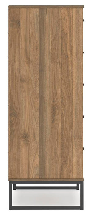 Deanlow Chest of Drawers - CasaBella Furniture (San Antonio, TX)