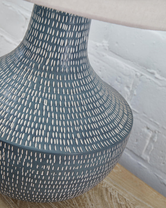 Schylarmont Lamp Set - CasaBella Furniture (San Antonio, TX)