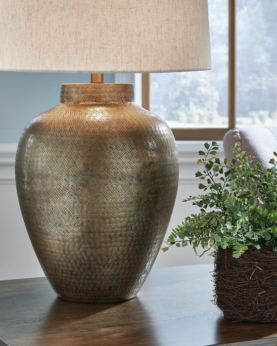 Madney Lamp Set - CasaBella Furniture (San Antonio, TX)