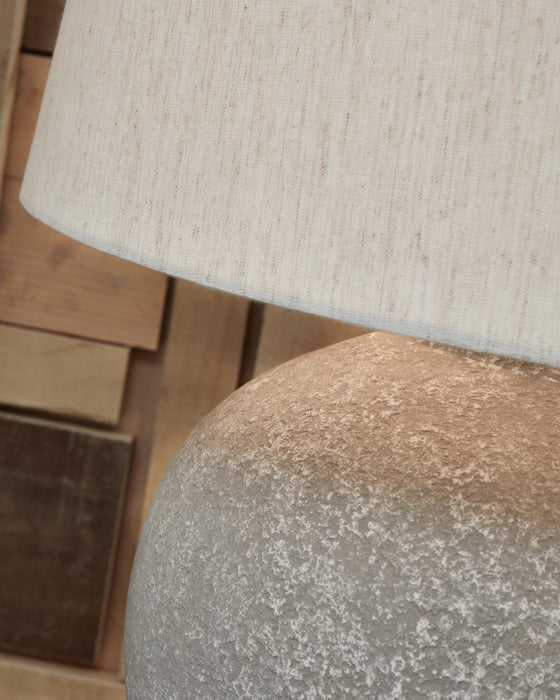 Dreward Lamp Set - CasaBella Furniture (San Antonio, TX)