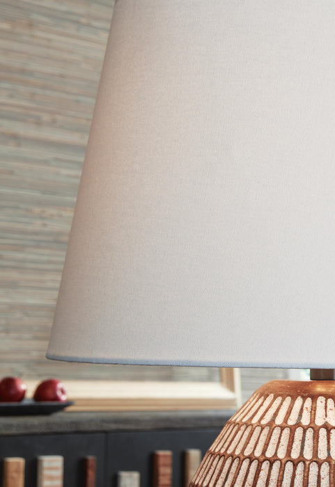 Darrich Lamp Set - CasaBella Furniture (San Antonio, TX)