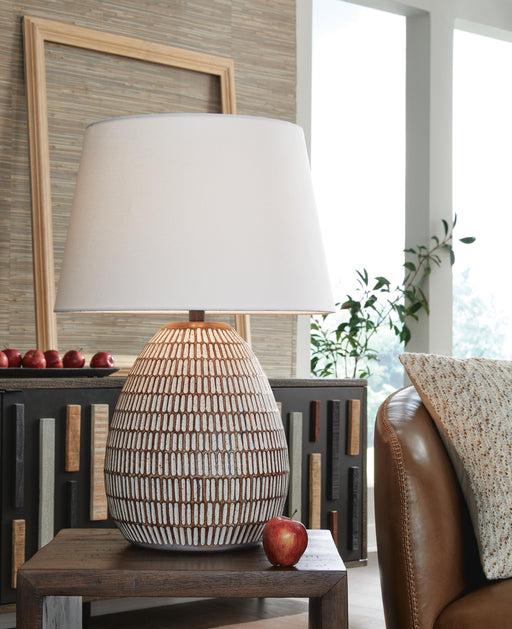 Darrich Lamp Set - CasaBella Furniture (San Antonio, TX)