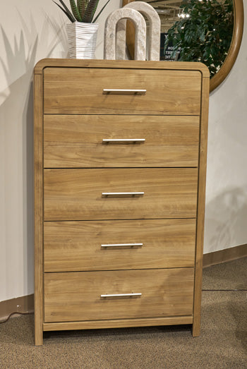 Gramburg Chest of Drawers - CasaBella Furniture (San Antonio, TX)