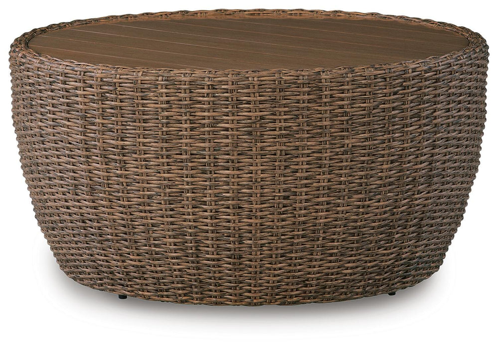 Double Point Outdoor Seating Set - CasaBella Furniture (San Antonio, TX)