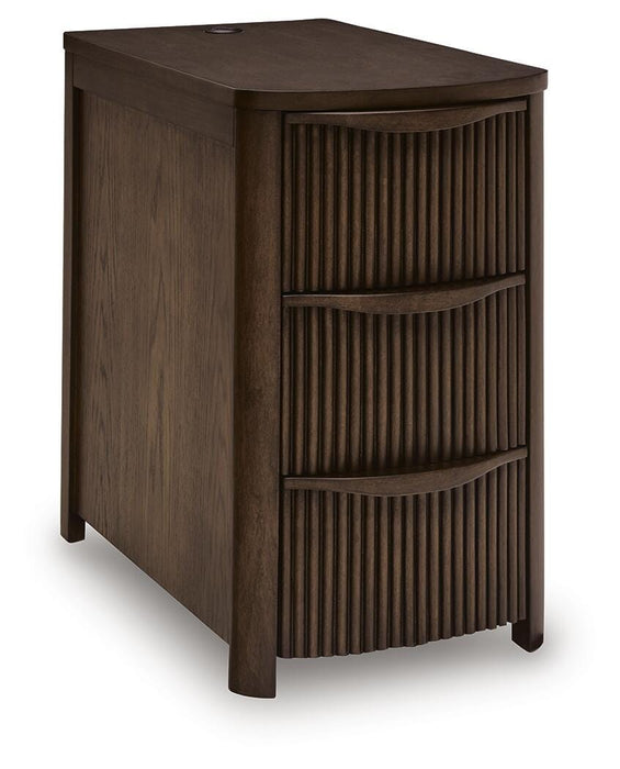 Camdill Chairside End Table - CasaBella Furniture (San Antonio, TX)